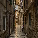 Porta Adriatica 3* スプリト