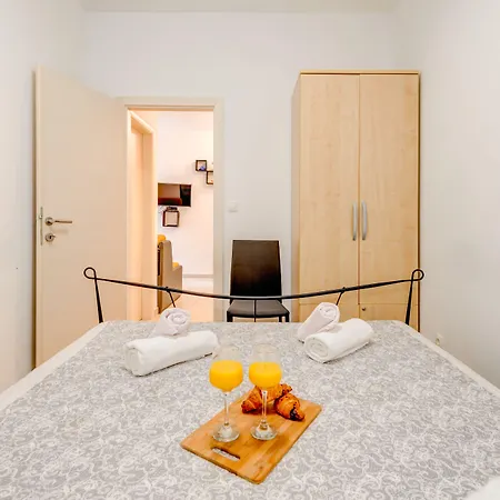 Bed and Breakfast Porta Adriatica 3*