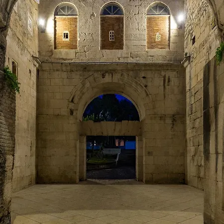 Nocleg ze śniadaniem Porta Adriatica 3*