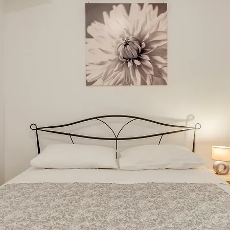 Bed & Breakfast Porta Adriatica 3*