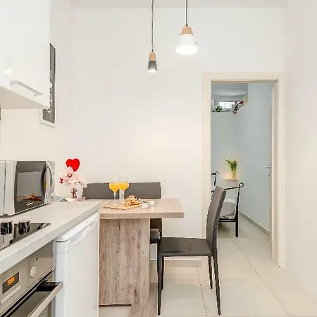 Porta Adriatica 3* Спліт